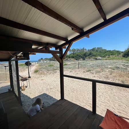Sea Caravan On The Beach Kiten  Εξωτερικό φωτογραφία