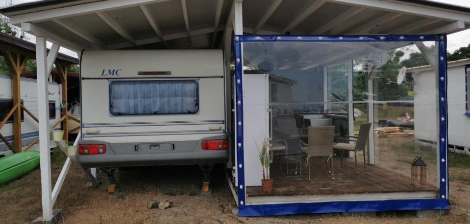 Sea Caravan On The Beach Kiten  Εξωτερικό φωτογραφία