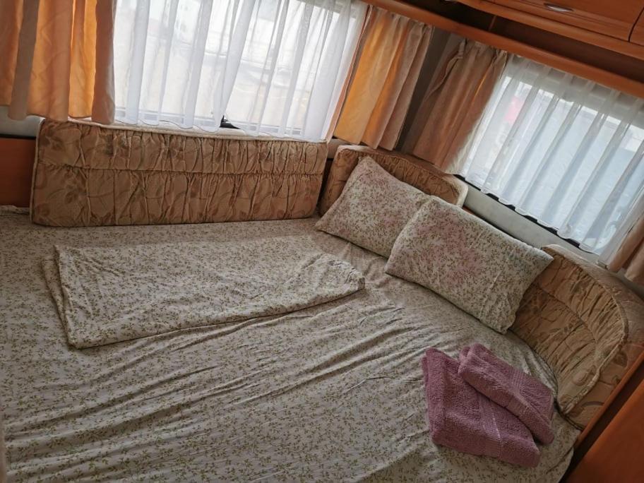 Sea Caravan On The Beach Kiten  Εξωτερικό φωτογραφία