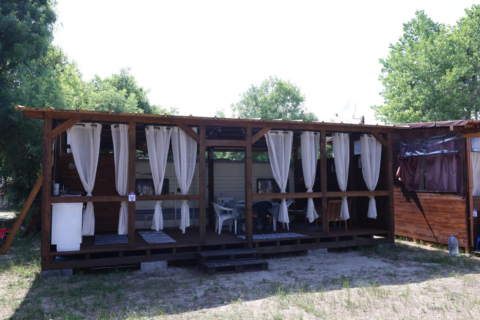 Sea Caravan On The Beach Kiten  Εξωτερικό φωτογραφία