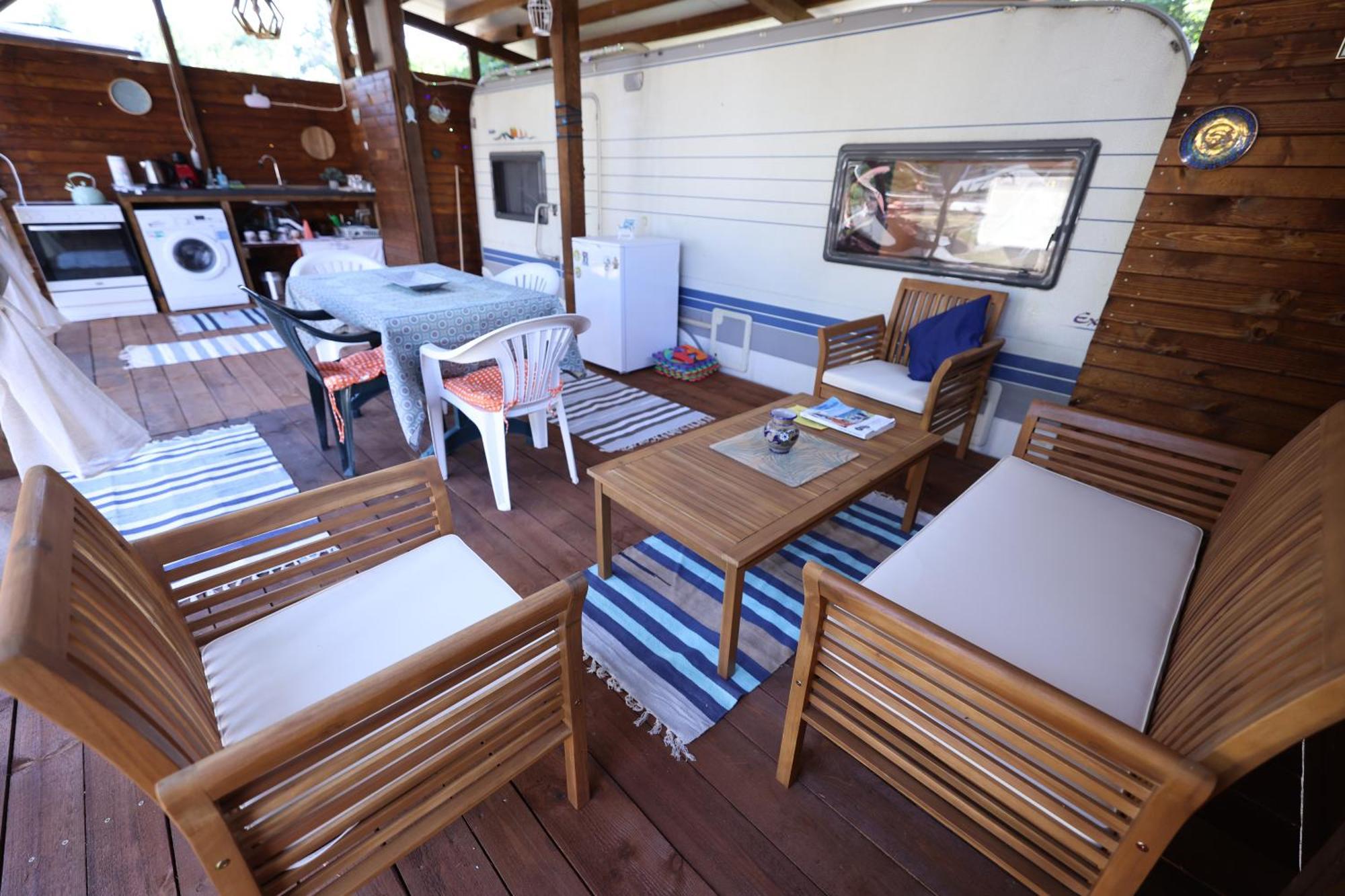 Sea Caravan On The Beach Kiten  Εξωτερικό φωτογραφία