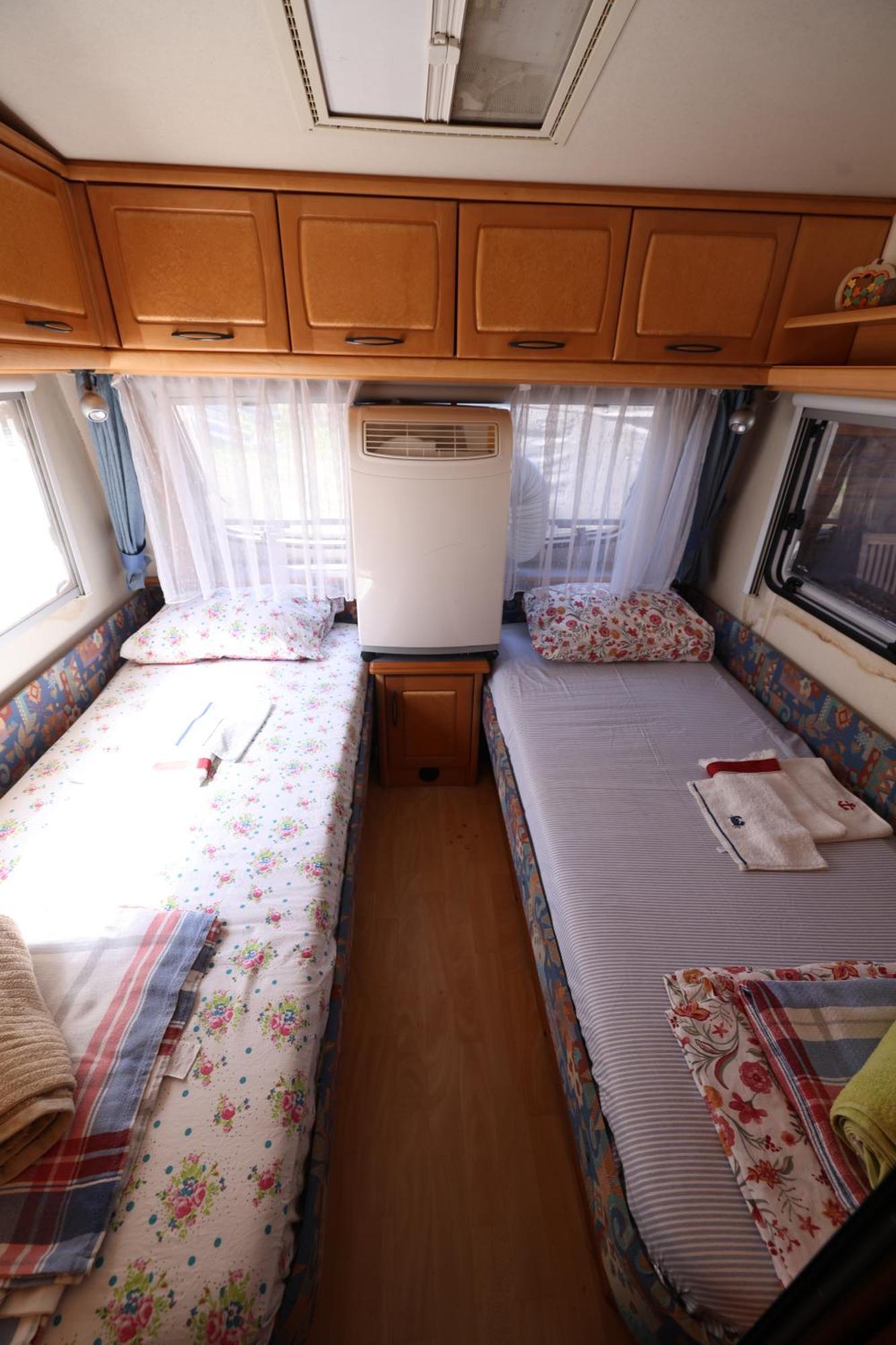 Sea Caravan On The Beach Kiten  Εξωτερικό φωτογραφία